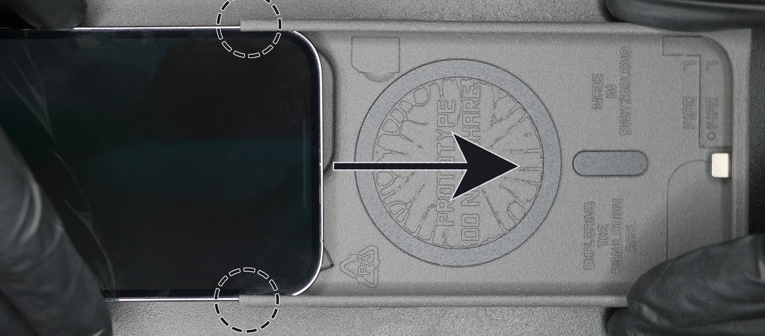 Inserting the iPhone